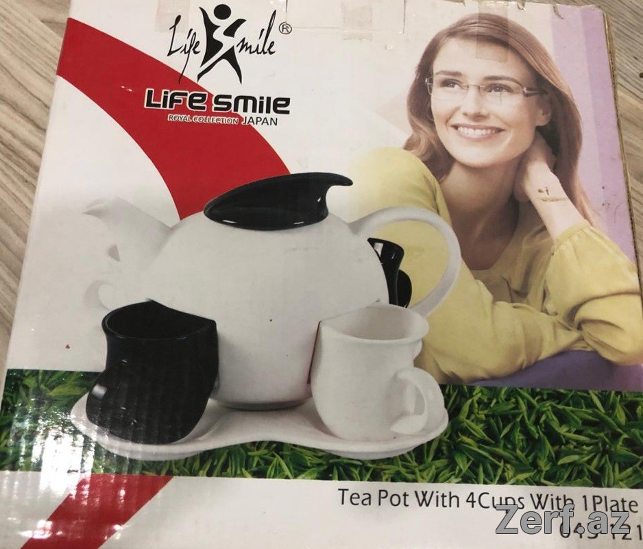 Life Smile markalı Royal Collection çay dəsti. — 1